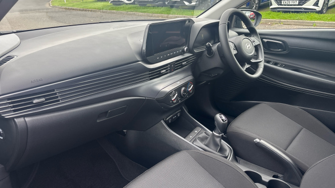 Hyundai i20 1.0T GDi 90 Element 5dr Petrol Hatchback - Image 9